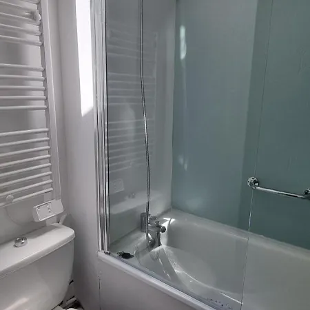 아파트 Lumineux, 2 Ch, 4 A 5p, Balcon, Parking *